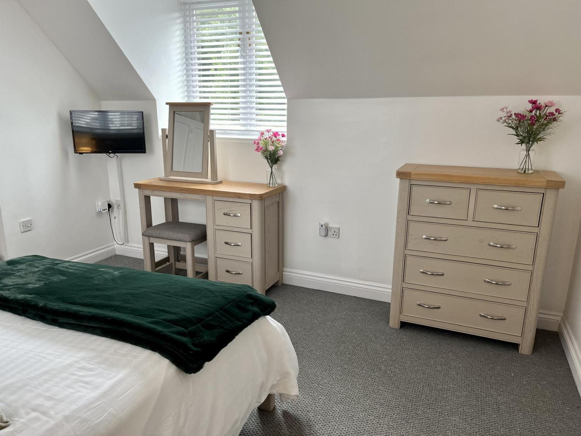 The Coach House - With Hot Tub Villa St. Austell Room photo